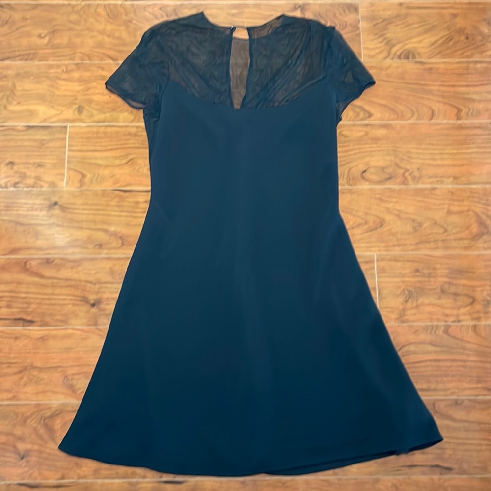 Laundry by Shelli Segal Black Short Sleeve Flowy Mini Dress